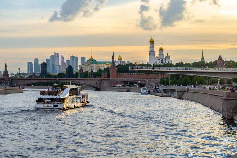 10 пешеходных маршрутов по Москве Getty, Imagesфото, можно, метро, стоит, Москвы, города, чтобы, площади, маршрут, После, непременно, бульвару, Здесь, много, пройтись, также, отправляемся, посетить, зайти