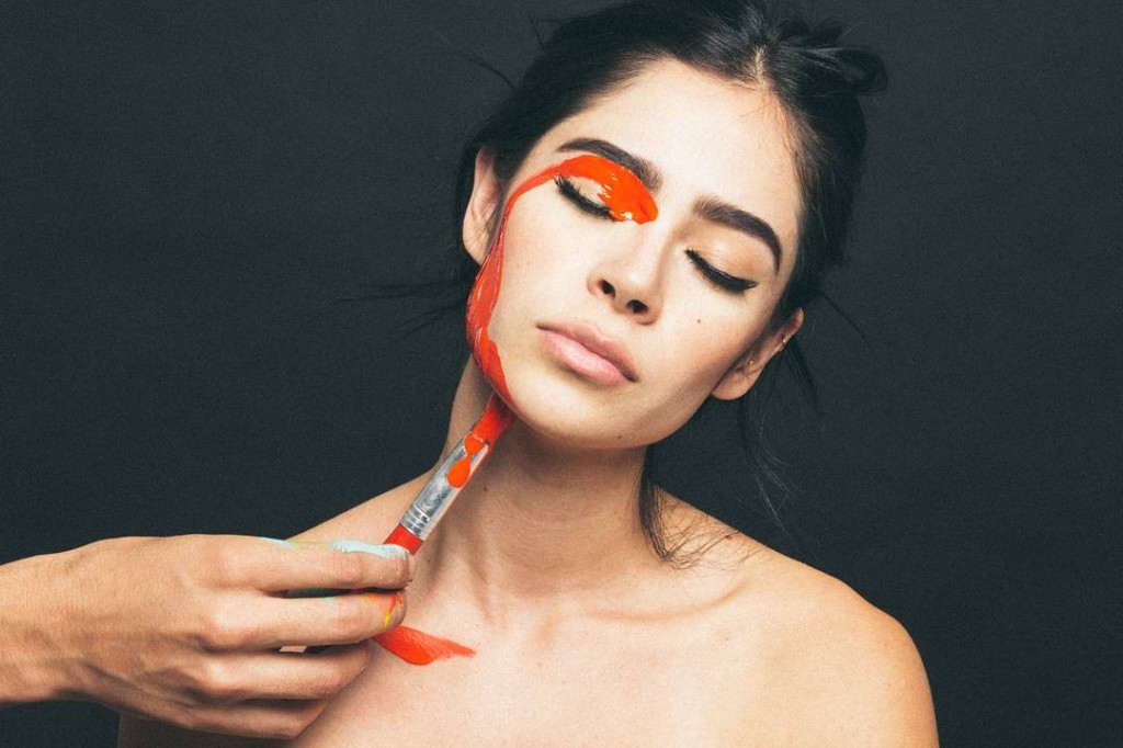 Leslie Barba by Bojórquez