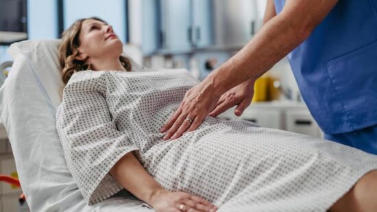 Неприятно, но очень важно: врач рассказал, зачем делать колоноскопию, если вам 40+