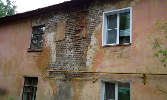 На Украине подсчитали количество аварийных и ветхих домов. Больше всего их — в Одесской области