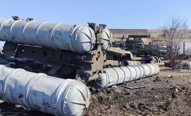 Минобороны показало кадры уничтоженного дивизиона украинского ЗРК С-300