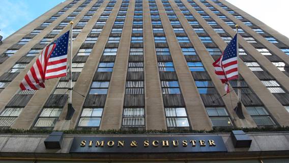 Министерство юстиции США хочет заблокировать сделку о приобретении Simon & Schuster компанией Penguin Random House