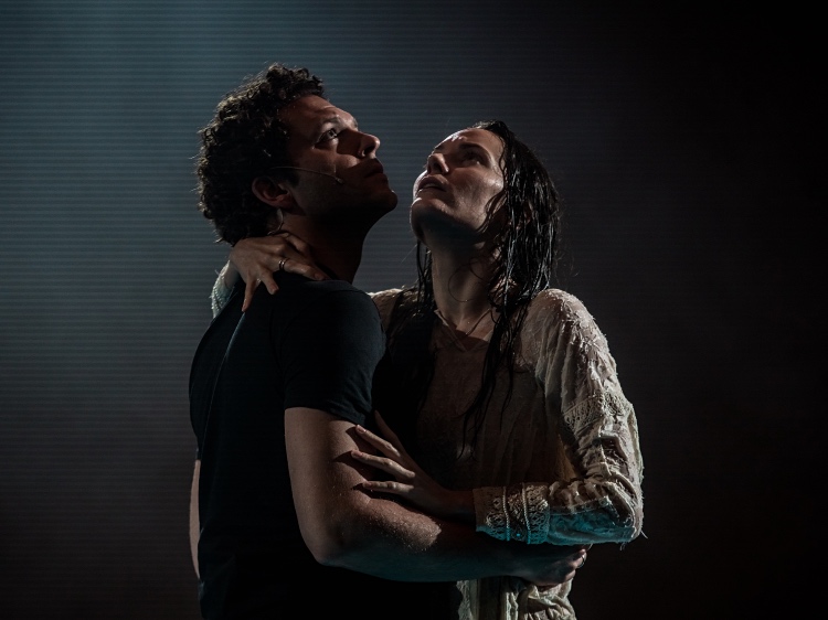 Константин Крюков о сильных мира сего, бриллиантах и прибавлении в семье Звезды,Интервью