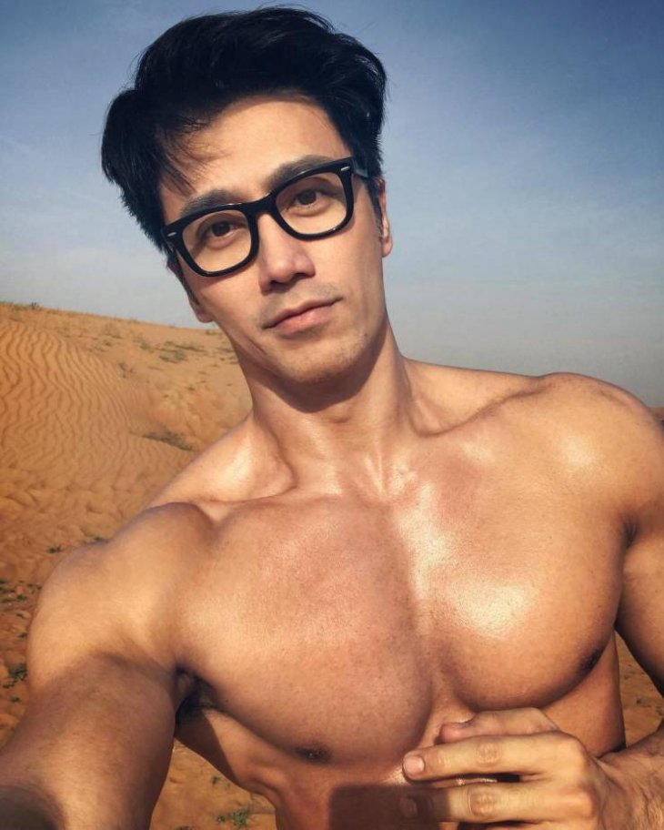 Знаменитости, которые выглядят не по годам молодо Знаменитости, которые выглядят не по годам молодо