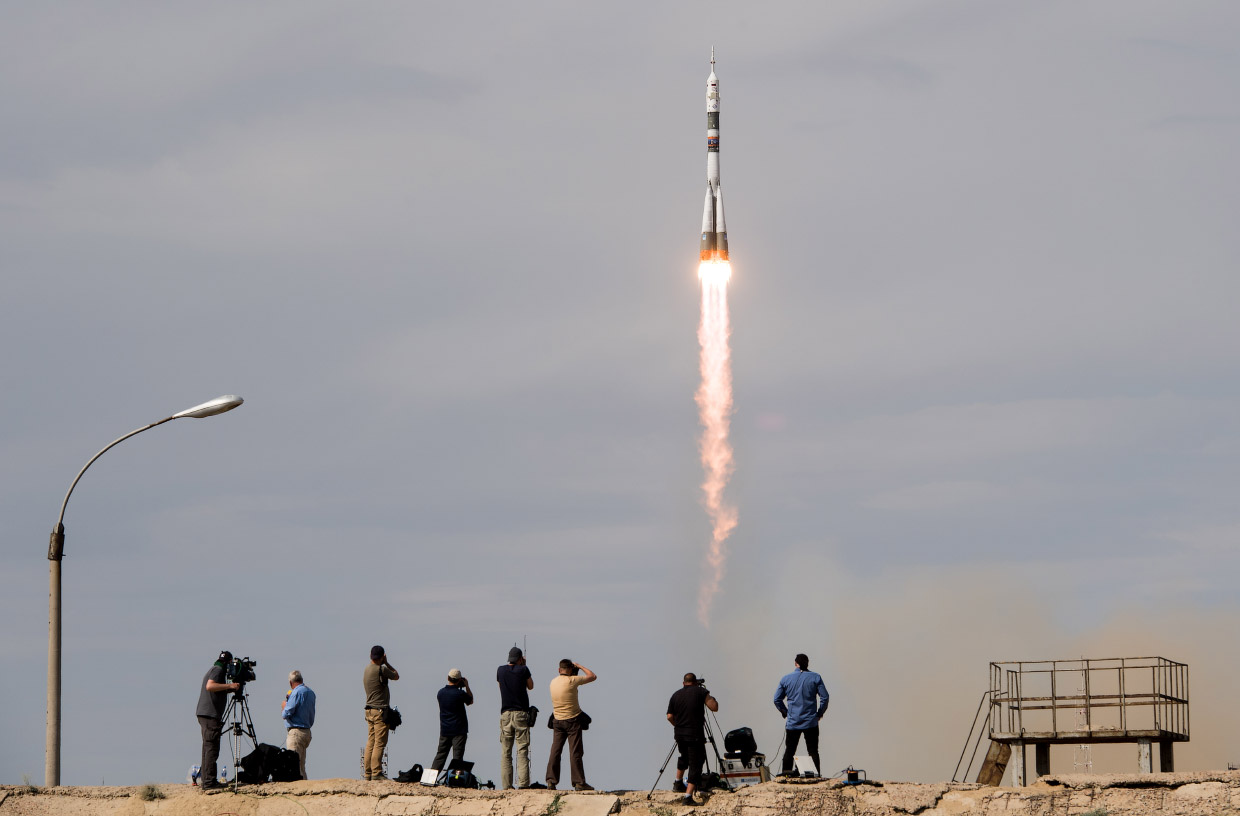 Красивые снимки со старта корабля «Союз МС-09»