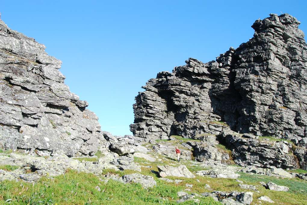 Северный Урал. По стране каменных городов Северный Урал. По стране каменных городов природа