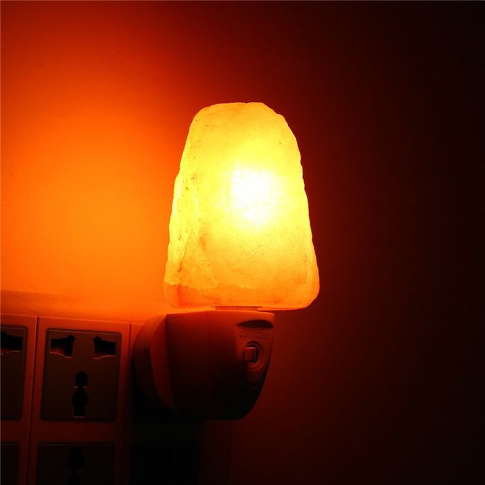 Соляная лампа в интерьере: действительно ли она полезна и эстетична? бытовые приборы,соляная лампа