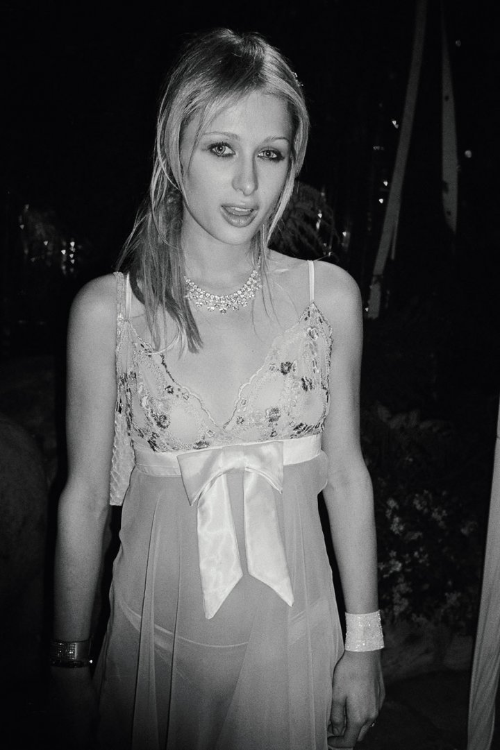 Пэрис Хилтон на пижамной вечеринке в Playboy, 2000 год голливуд, звезды, знаменитости, ночная жизнь, фото