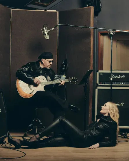 Наталья Давыдова и миллиардер Иван Стрешинский снялись в образах рокеров Стрешинский, Наталья, Давыдова, ДавыдоваИван, ДавыдоваНаталья, фотосессии, который, детей, мужем, санкциями, вместе, более, Супруги, поженились, Усманова, воспитывают, троих, находится, генеральный, Алишера