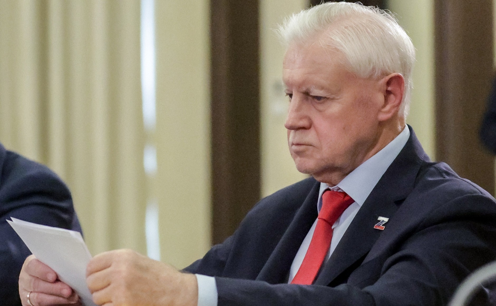 Владимир Путин в принципе не против ежеквартальной индексация социальных пособий, но опасается, что эта...