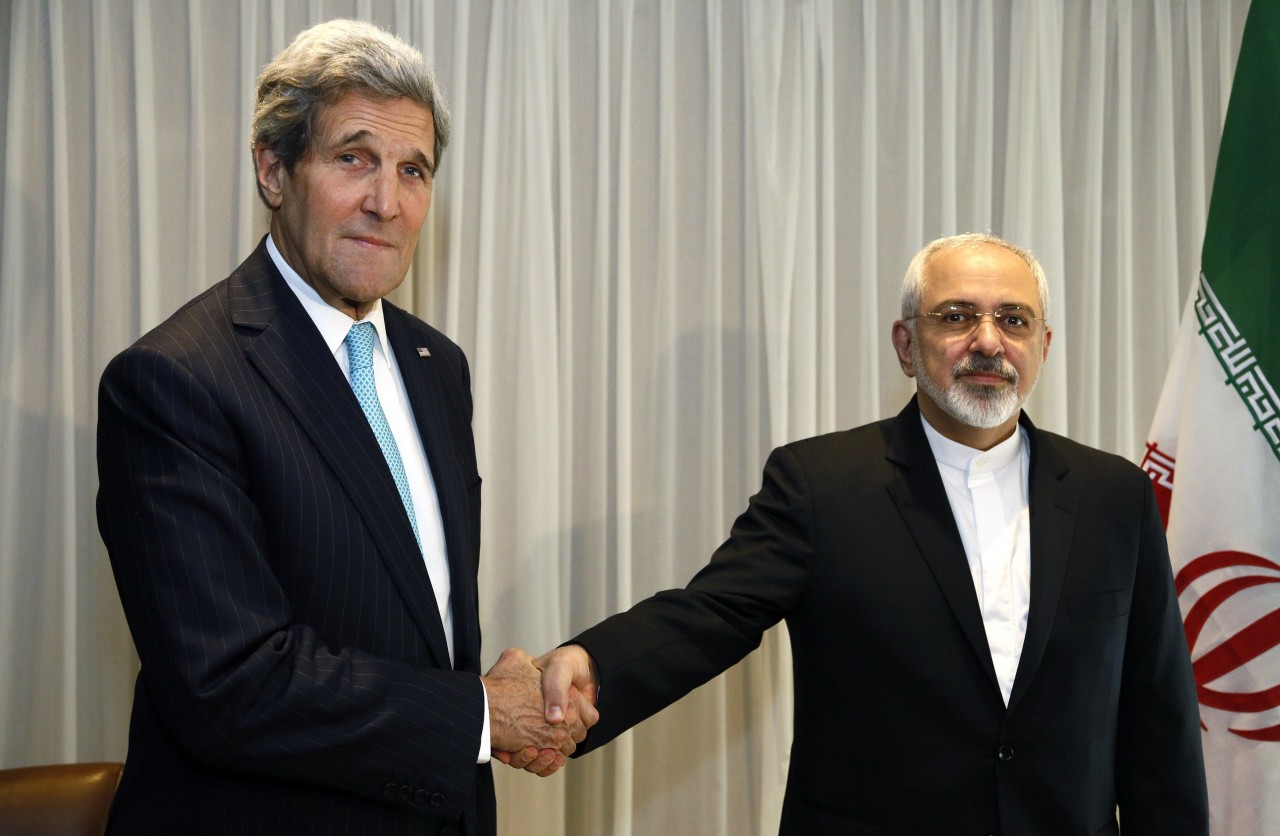 Премьер министр ирана. Зариф и Керри. Премьер-министр Ирана 2013. Iran Foreign Minister. Премьер министр Ирана фото.