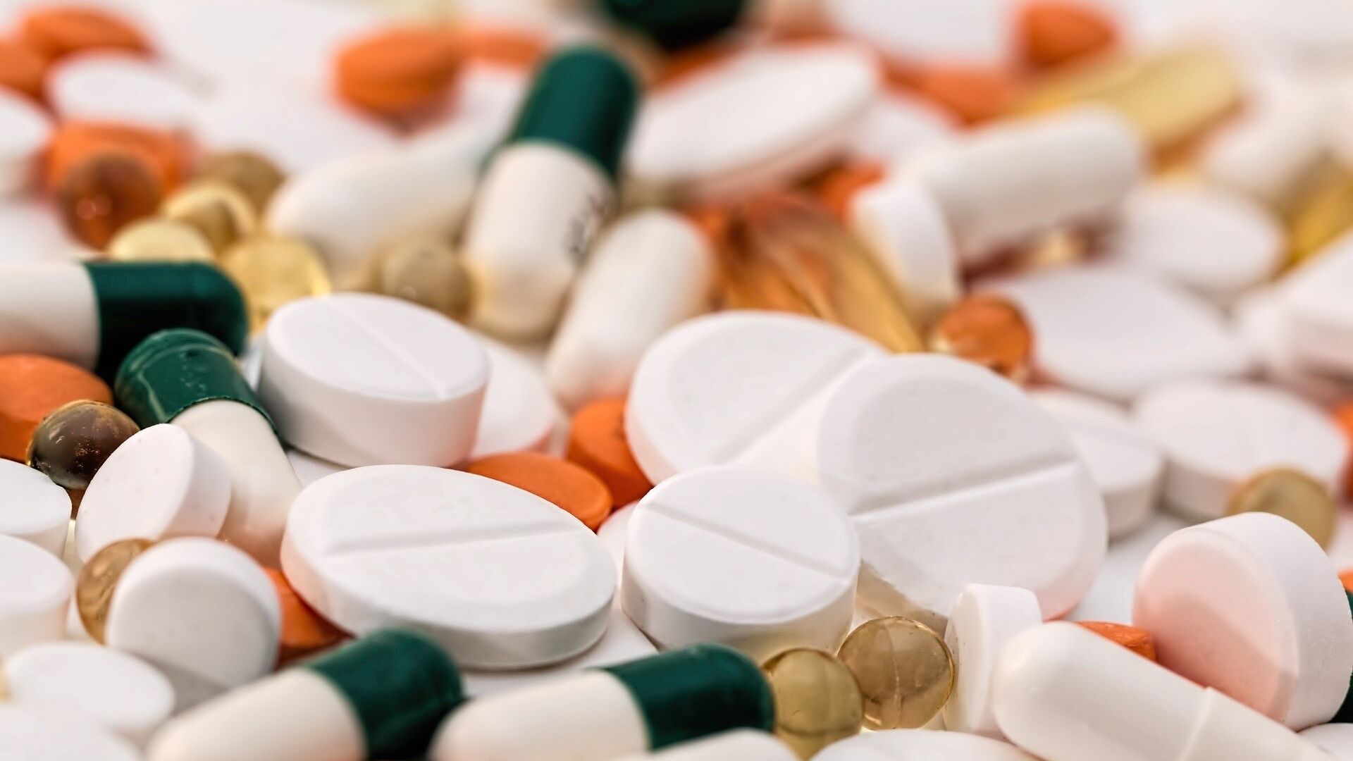 Более 120 человек задержаны в мире за продажу фальшивых лекарств в Сети