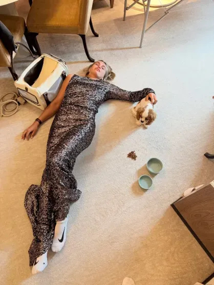 Первая ракетка мира Арина Соболенко показала новое фото с женихом из Мадрида Соболенко, Арина, Арины, СоболенкоАрина, собака, публично, Георгиос, первая, ракетка, ЭшАрина, после, Мадрида, которая, Помолвочное, Кольцовым, Константином, кольцо, хоккеистом, бойфрендом, теннисистки