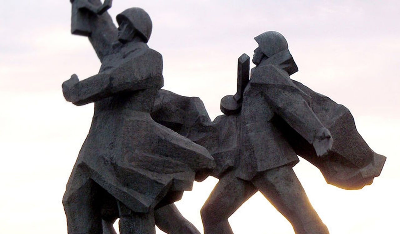 Агентство Bloomberg объяснило трепетное отношение Германии к советским памятникам