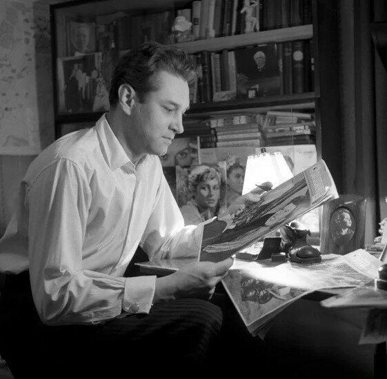 Лауреат двух сталинских премий играл в театре «кушать подано». История звезды послевоенного кино Владлена Давыдова Лауреат двух сталинских премий играл в театре «кушать подано». История звезды послевоенного кино Владлена Давыдова Владлен, Давыдов, театра, время, МХАТа, актер, жизни, только, Москву, этого, Владлена, Впоследствии, Куйбышеве, Давыдова, получил, Однако, После, жизнь, театре, военной