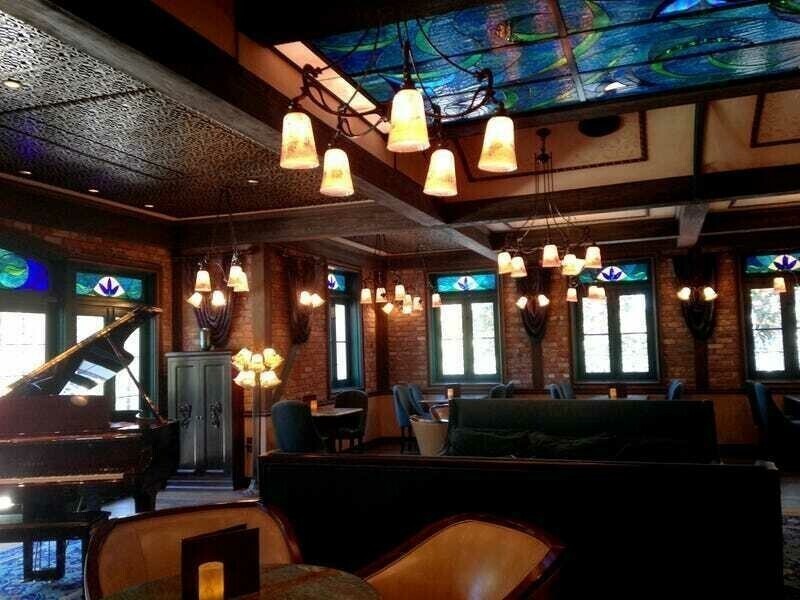 Секретный ресторан калифорнийского Диснейленда 