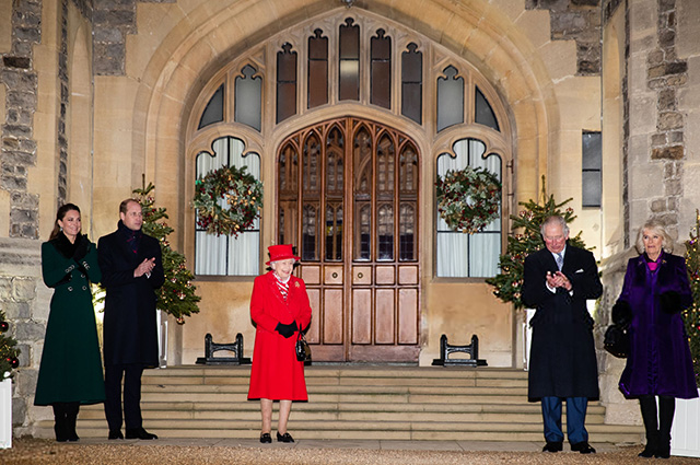 Кейт Миддлтон и принц Уильям завершили свой тур и воссоединились с королевской семьей в Виндзоре Монархии