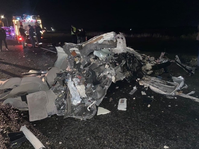 Четыре человека погибли в столкновении Toyota и грузовика под Краснодаром Происшествия