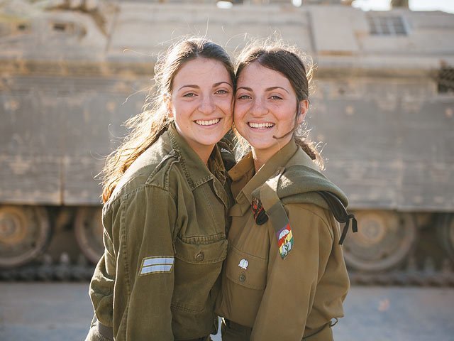 Будущие танкистки: девичье пополнение ЦАХАЛа. Фоторепортаж армия израиля, танкистки, фоторепортаж