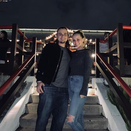 Старший сын Майкла Джексона отметил годовщину отношений со своей девушкой Старший сын Майкла Джексона отметил годовщину отношений со своей девушкой Звезды,Звездные пары