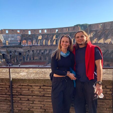 Старший сын Майкла Джексона отметил годовщину отношений со своей девушкой Старший сын Майкла Джексона отметил годовщину отношений со своей девушкой Звезды,Звездные пары