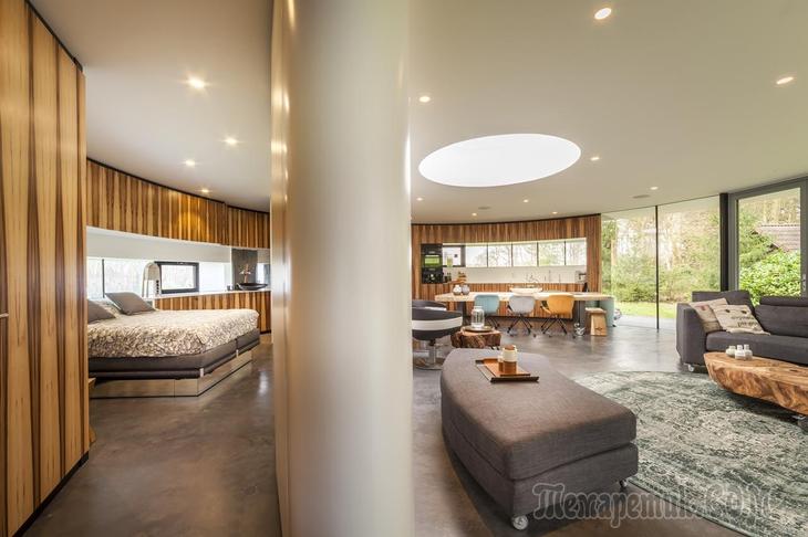 Небольшой дом для двоих, не считая собак дача