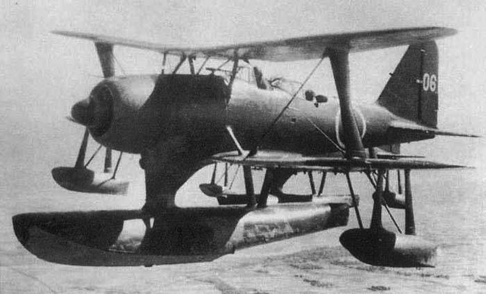 Боевые самолеты. Самый массовый и самый несчастливый Боевые самолеты. Самый массовый и самый несчастливый ввс