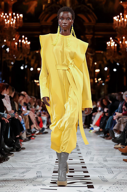 Неделя моды в Париже: Наталья Водянова, Тина Кунаки, Опра Уинфри на показе Stella McCartney осень-зима 20190/2020 Неделя моды в Париже: Наталья Водянова, Тина Кунаки, Опра Уинфри на показе Stella McCartney осень-зима 20190/2020 thereshegrows