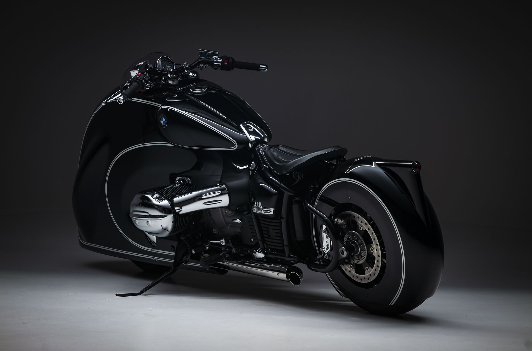 Одержимость BMW большими «ноздрями» добралась и до мотоциклов Одержимость BMW большими «ноздрями» добралась и до мотоциклов Новости