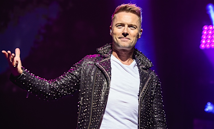 Певец Ронан Китинг стал отцом в пятый раз