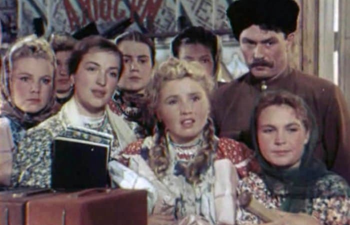 Кадр из фильма *Кубанские казаки*, 1949 | Фото: kino-teatr.ru