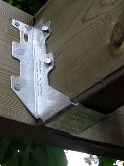 Как построить домик на дереве Как построить домик на дереве сделай сам