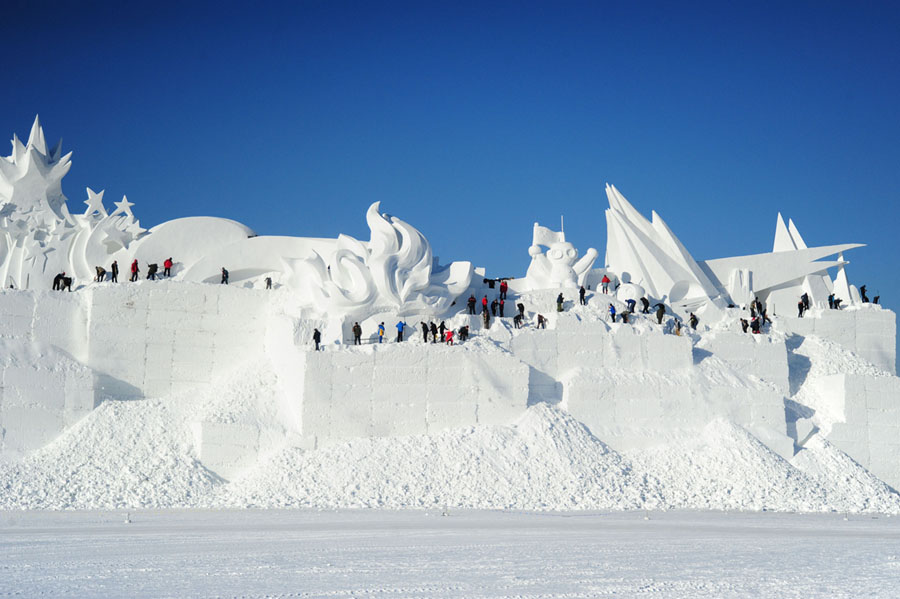 Фоторепортаж с  Харбинского фестиваля льда и снега 2019 года Дальние дали
