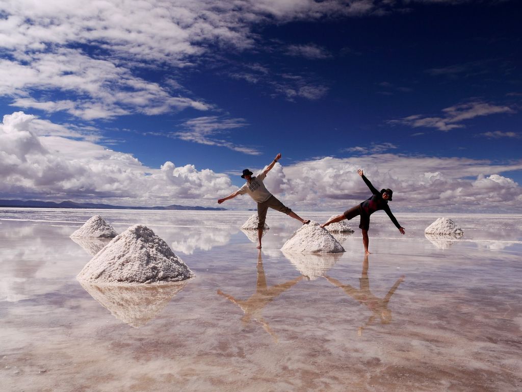 Солончак Уюни, Боливия (Salar de Uyuni, Bolivia) — самое большое соленое озеро во всем мире Солончак Уюни, Боливия (Salar de Uyuni, Bolivia) — самое большое соленое озеро во всем мире путешествия