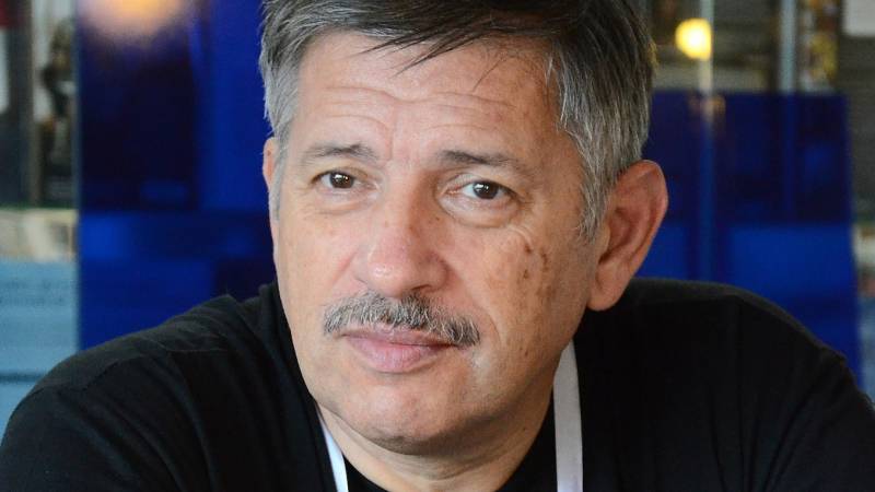 На кону жизнь каждого: писатели ответили звездам, выступившим против спецоперации РФ на Украине