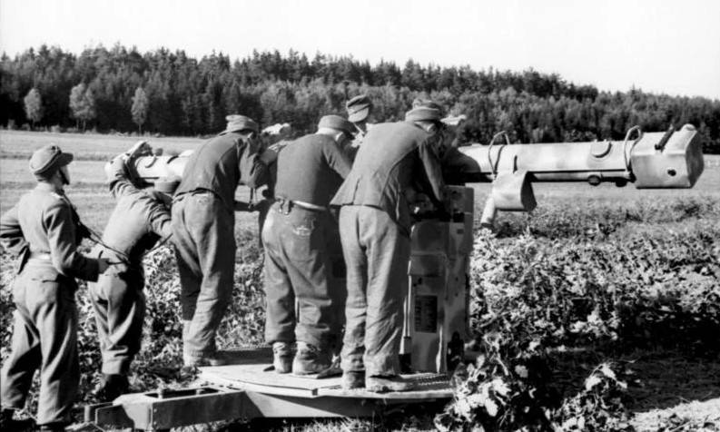 Послевоенная служба зенитных орудий калибра 88–128-мм, изготовленных в нацистской Германии Воронежская обл,[563094],г,Воронеж [561543],г,Евпатория [1435682],г,Москва [1405113],город Воронеж г,о,[95241116],Евпатория г,о,[95252037],оружие,респ,Крым [1434425]