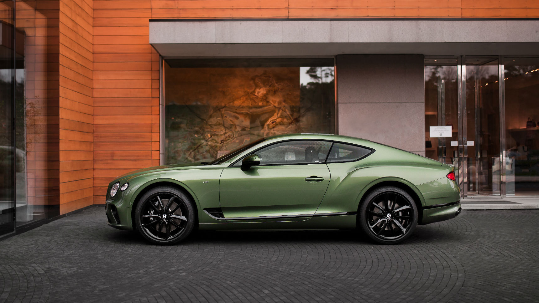 Bentley Continental gt v8