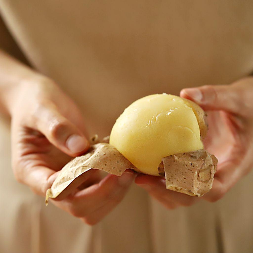 5 мифов о картофеле и 3 диетических рецепта с ним картофель, можно, нарезать, картофеля, больше, очистить, полезных, будет, много, картофелины, картофеле, картофелем, укроп, употреблять, добавить, приготовленияКартофель, варить, масла, минут, углеводы