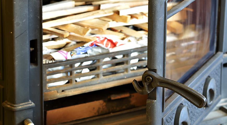 Какие дрова лучше: березовые, хвойные, осиновые или от фруктовых деревьев Какие дрова лучше: березовые, хвойные, осиновые или от фруктовых деревьев