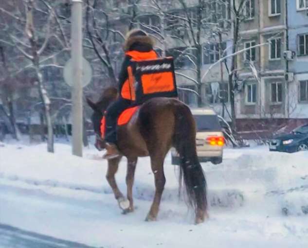 16 доказательств того, что работа курьера — это ежедневное шоу, а не хухры-мухры