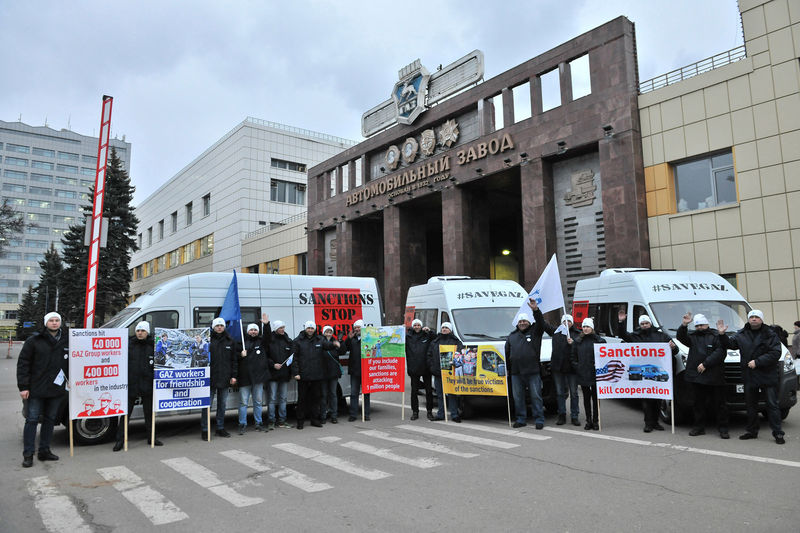 Ох уж эти санкции! Рабочие ГАЗа отправились протестовать в Германию могут, в силу, санкций, иностранные, завтра, остаться, санкции, хотят, с ГАЗа, компании«Если, Министерство, финансов, не снимет, за одну, заводы, закрыться, никакие, Рабочие, живут, в неопределенности