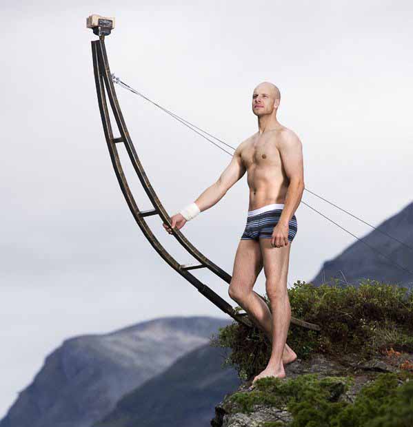 Эскил Роннингсбаккен – трюки на краю Эскил Роннингсбаккен – трюки на краю высота