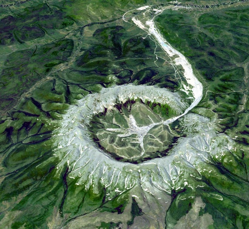 Хребет Кондёр: волшебное кольцо, которое содержит крупнейшие в мире запасы платины