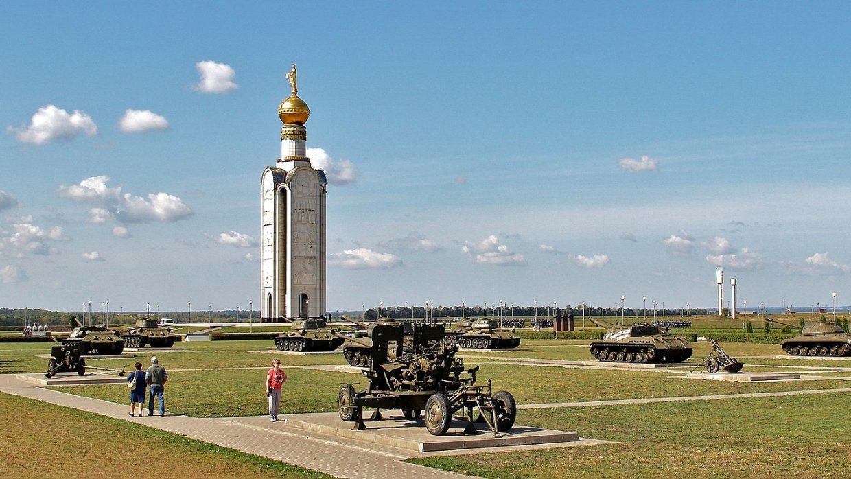 Танки в белгороде фото