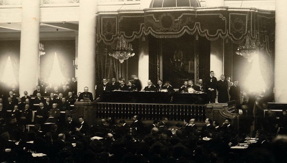 П.А. Столыпин произносит речь с трибуны во Второй Государственной Думе 6 Марта 1907 г. Фрагмент фото