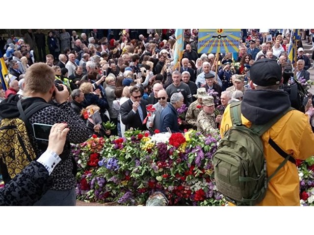 В День Победы одесситы демонстрировали массовую нелояльность киевскому режиму В День Победы одесситы демонстрировали массовую нелояльность киевскому режиму украина