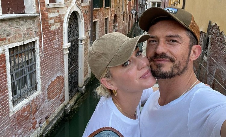 Love is in the air: Орландо Блум и Кэти Перри путешествуют по Венеции Звезды,Звездные пары
