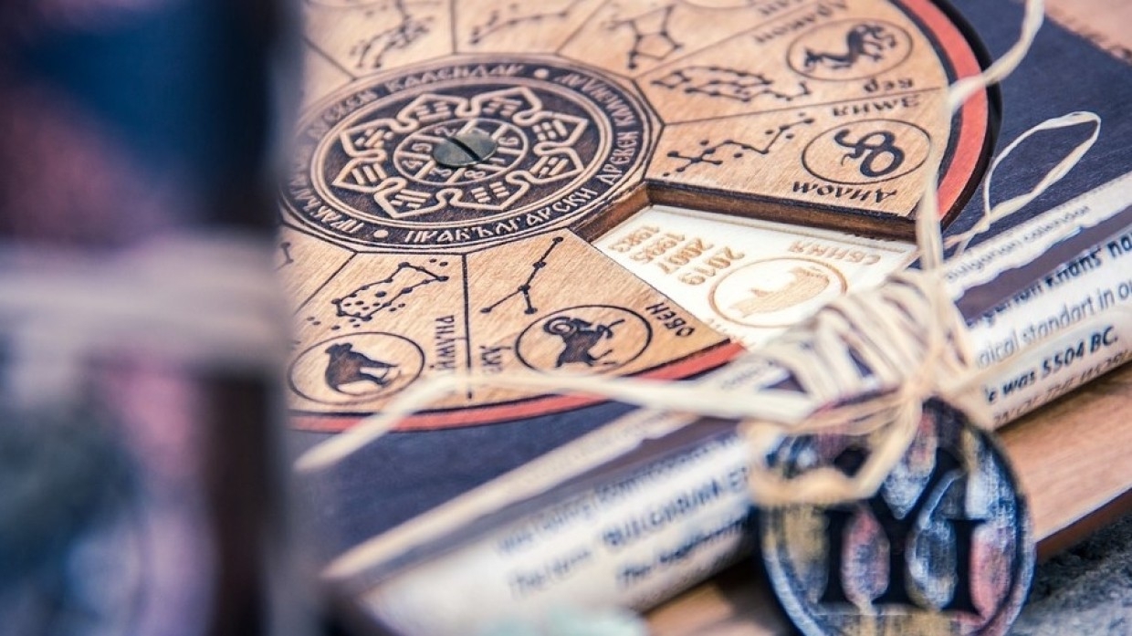 Названы три знака зодиака, кого ждут финансовые проблемы в августе