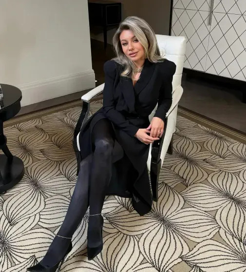 Журналистка против психолога: Надежда Стрелец добивается удаления канала Вероники Степановой