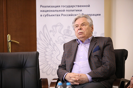 Валерий Тишков раскритиковал поправку потому, что у нас в стратегии государственной и национальной политики нет термина «государствообразующий народ»